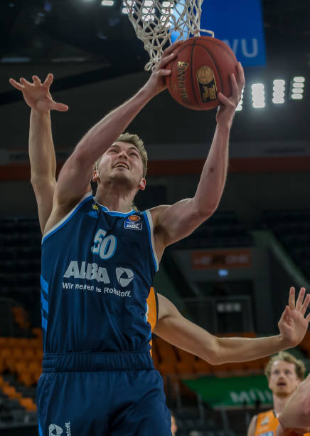 场比赛中 场比赛中