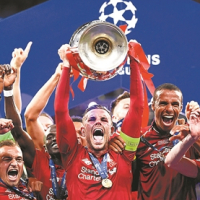 我们期待他 我们期待他