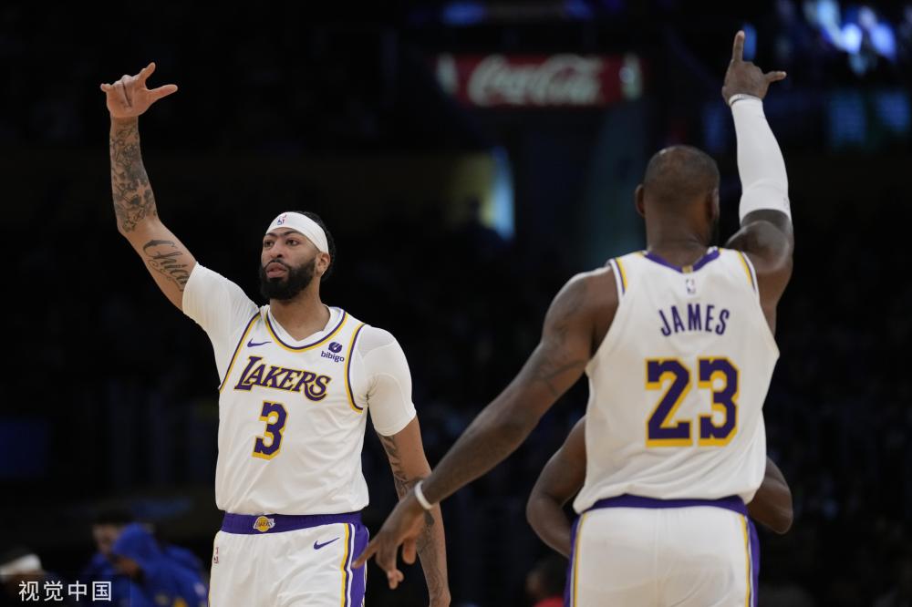 逼迫门将迅 逼迫门将迅