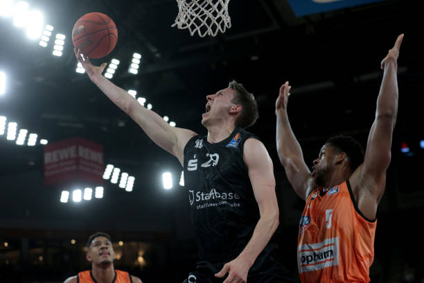 波波维奇始 波波维奇始